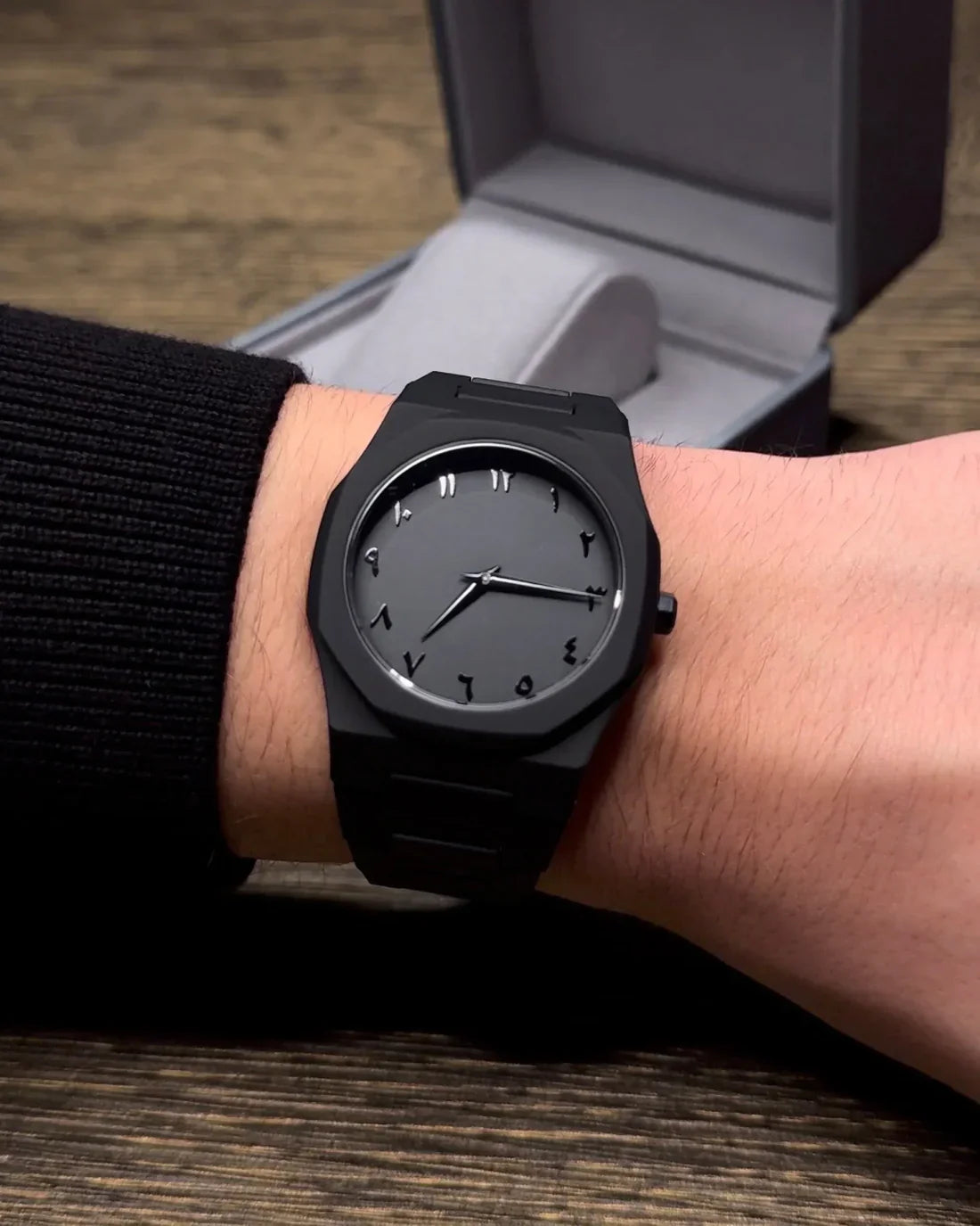 Arabic Aura Watch/ساعة الهالة العربية